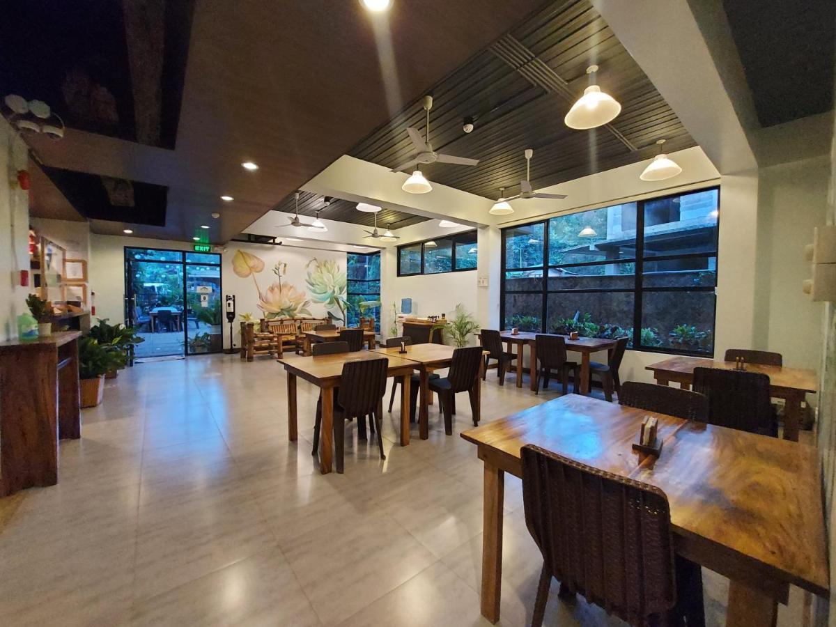 Acacia Garden Inn And Suites Coron Εξωτερικό φωτογραφία